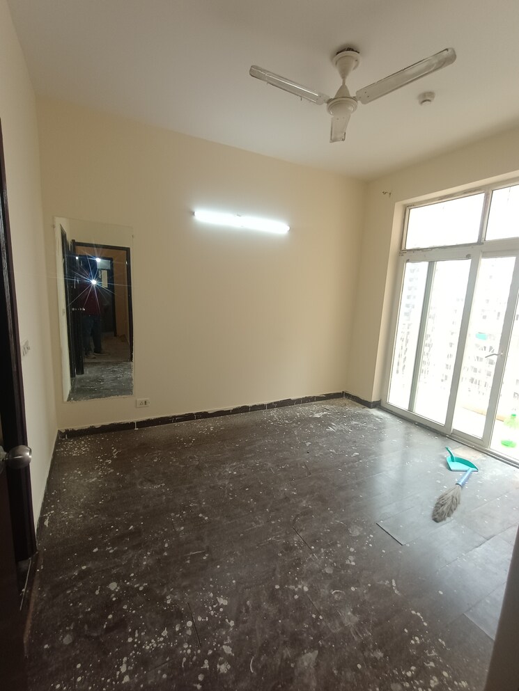 undefined, panchsheel-greens-ii 2 Bedroom 1350 Sq.Ft. Apartment In Sector 16 Greater Noida Greater Noida 9813578