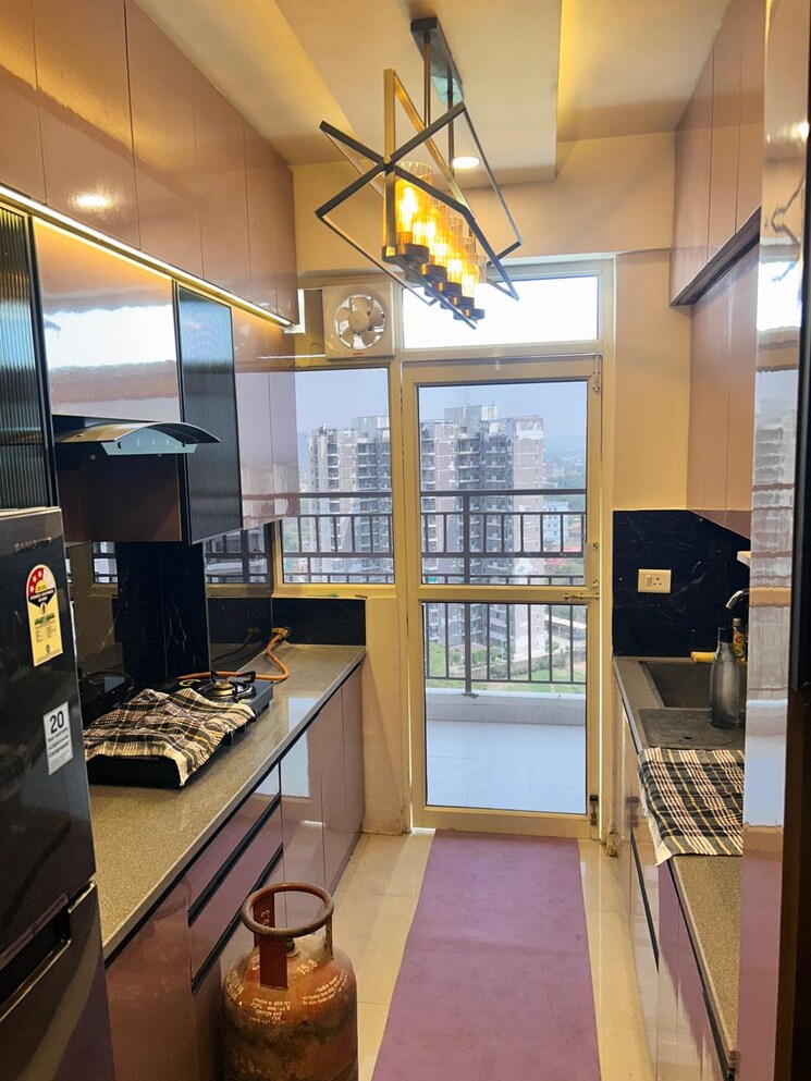 Master Bedroom, suncity-avenue-76 2 Bedroom 635 Sq.Ft. Apartment In Sector 76 Gurgaon 9813597