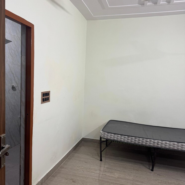 Room, chattarpur 2 Bedroom 900 Sq.Ft. Builder Floor In Chattarpur Delhi 9813663