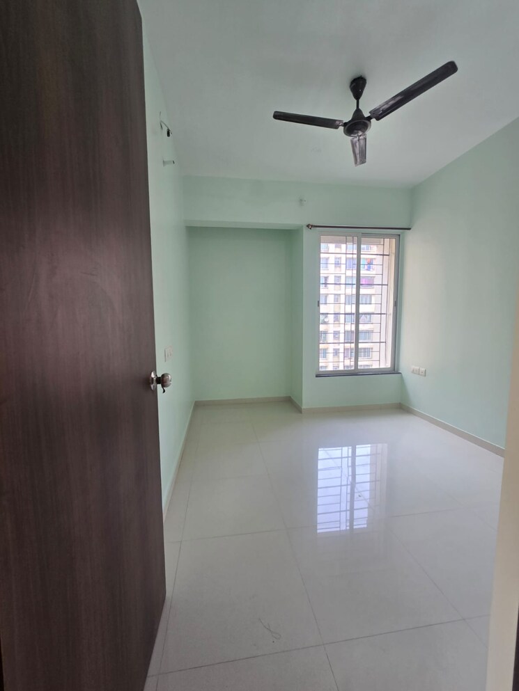 Bedroom, vasant-fiona 3 Bedroom 1000 Sq.Ft. Apartment In Pokhran Road No Two Thane 9813669