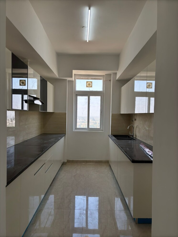 undefined, omaxe-lake 3 Bedroom 1580 Sq.Ft. Apartment In North Mullanpur Chandigarh 9813706