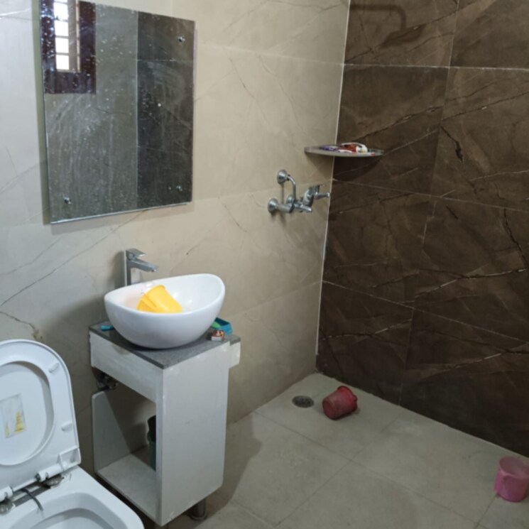 Bathroom, panchkula urban estate 4 Bedroom 3335 Sq.Ft. Builder Floor In Panchkula Urban Estate Panchkula 9814040