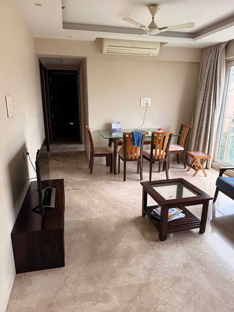 Gym, almeida-park 2 Bedroom 999 Sq.Ft. Apartment In Bandra West Mumbai 9814065