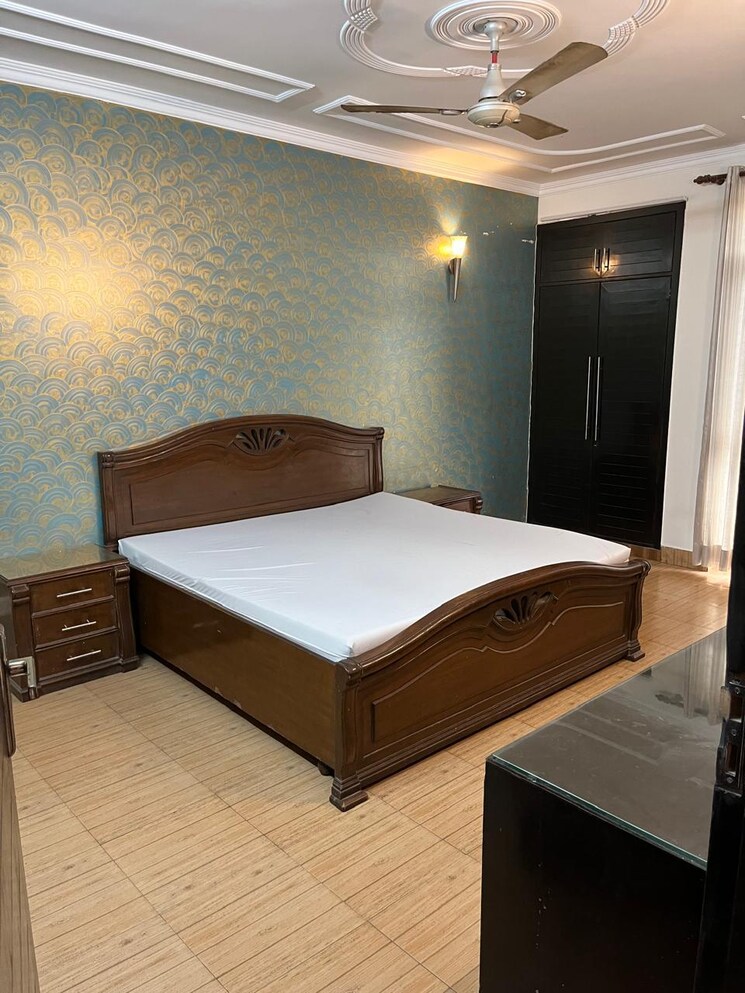 Bedroom, karamyogi-apartments 3 Bedroom 1780 Sq.Ft. Apartment In Sector 10a Gurgaon 9814139