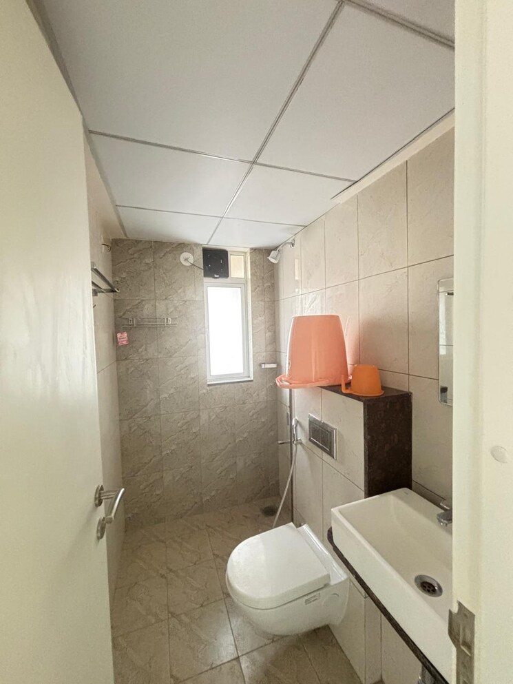 Bathroom, godrej-green-vistas 2 Bedroom 760 Sq.Ft. Apartment In Mahalunge Pune 9813946