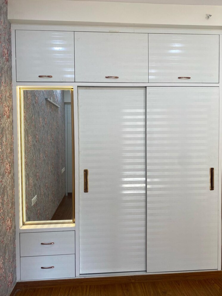 Cover Image, prateek-grand-city 3 Bedroom 846 Sq.Ft. Apartment In Siddharth Vihar Ghaziabad 9814268