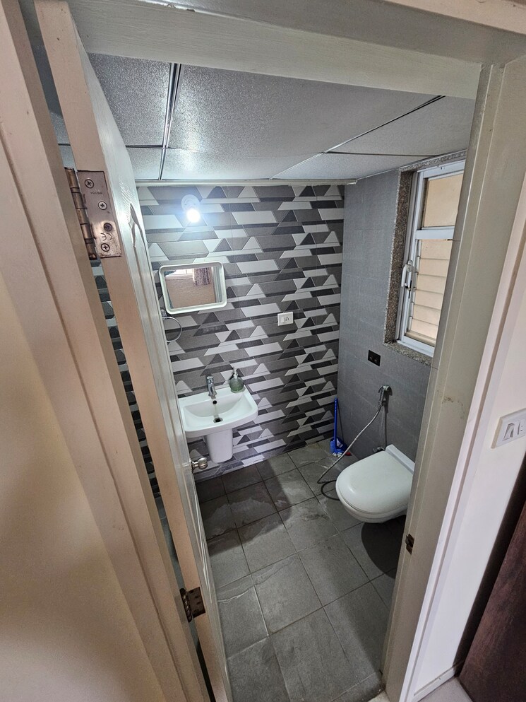 Bathroom, balewadi 2.5 Bedroom 1125 Sq.Ft. Apartment In Balewadi Pune 9814538