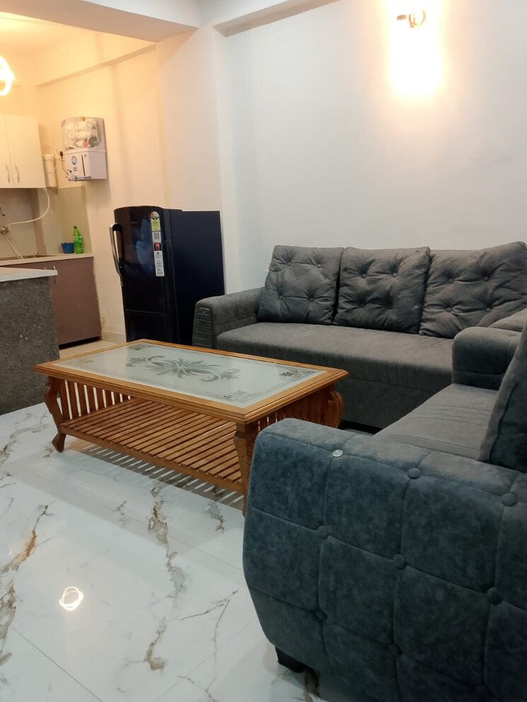 Living Room, sector 42 1 Bedroom 720 Sq.Ft. Builder Floor In Sector 42 Gurgaon 9814912