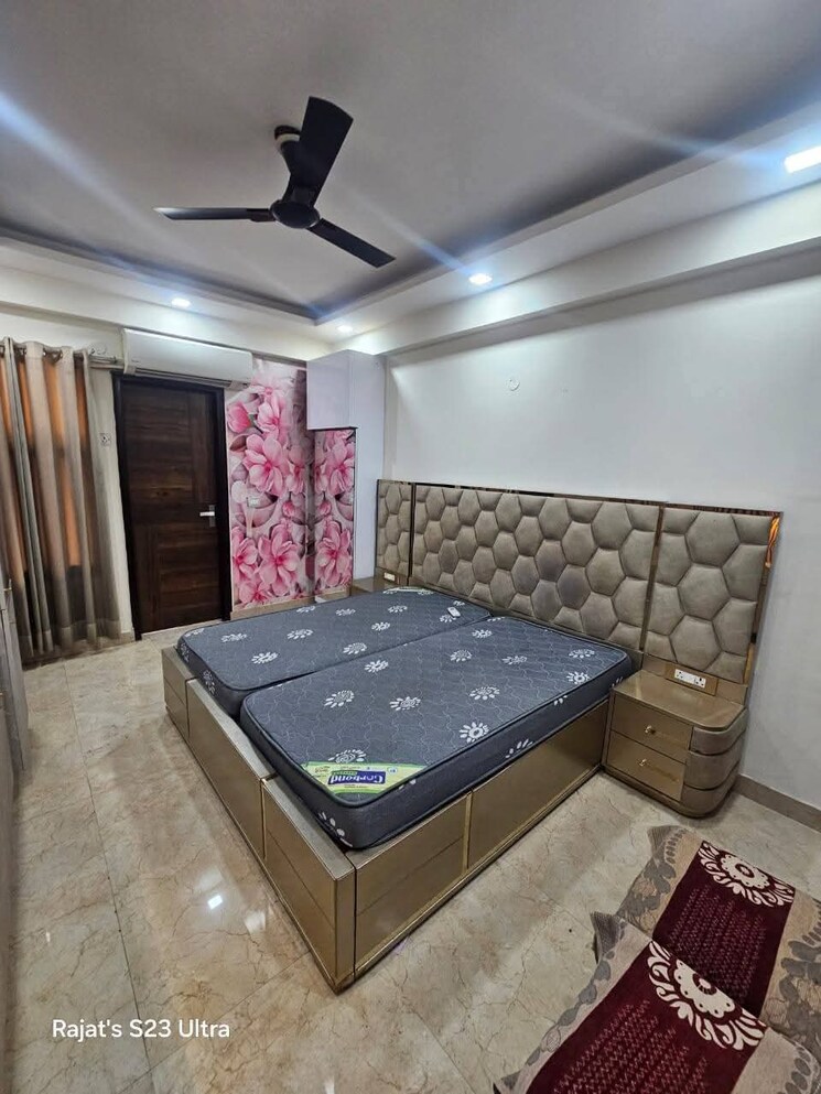 Cover Image, saket 2 Bedroom 900 Sq.Ft. Apartment In Saket Delhi 9815033