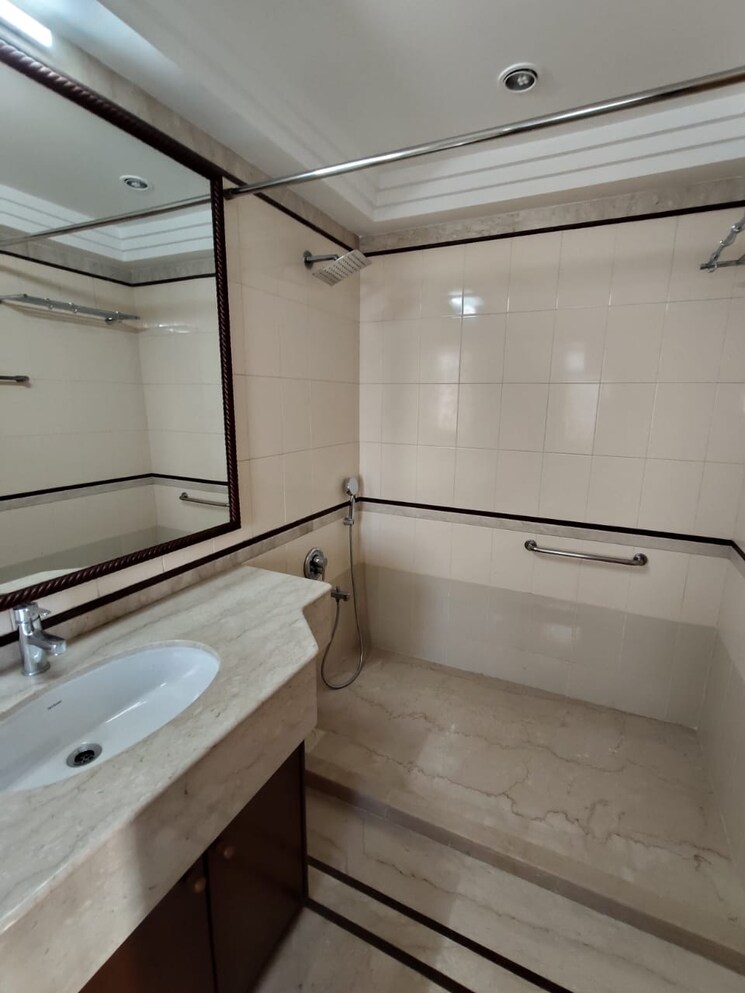 Kitchen, sanghi-residency 4 Bedroom 3080 Sq.Ft. Apartment In Prabhadevi Mumbai 9814904