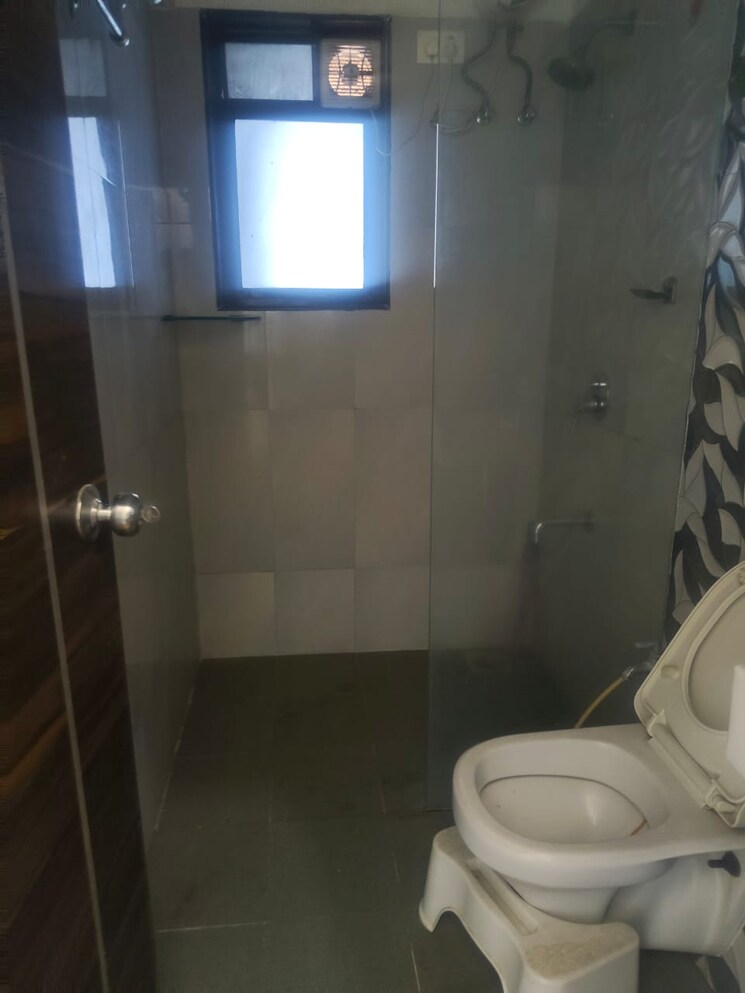 Bathroom, tulsi-aura-mumbai 2 Bedroom 1254 Sq.Ft. Apartment In Ghansoli Navi Mumbai 9815382