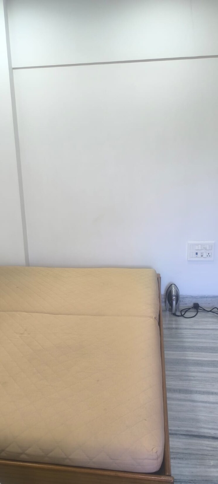 Room, kumar-harshvardhan-chs 2 Bedroom 800 Sq.Ft. Apartment In Andheri West Mumbai 9815569