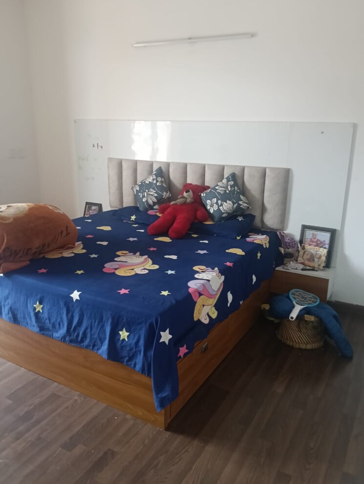 Bedroom, bptp-parkland-pride-phase-2 4 Bedroom 278 Sq.Yd. Builder Floor In Sector 77 Faridabad 9815786