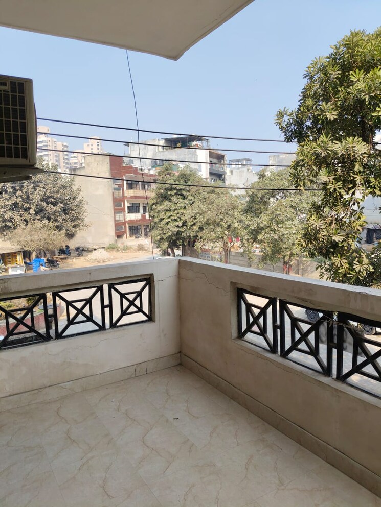Balcony, conscient-habitat 2 Bedroom 650 Sq.Ft. Apartment In Sector 99a Gurgaon 9815698