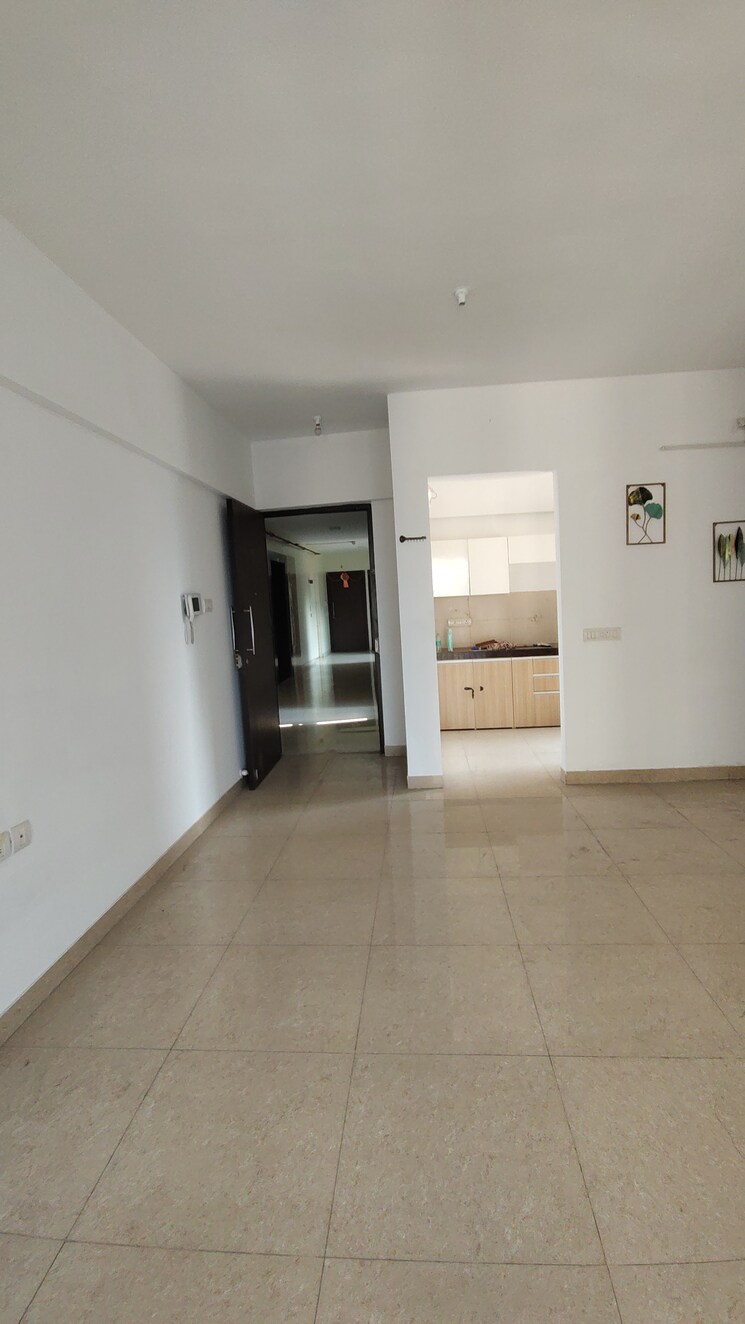 Bathroom, the-wadhwa-platina 3 Bedroom 1200 Sq.Ft. Apartment In Kolshet Road Thane 9815960