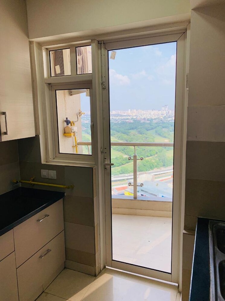 Kitchen, sunlight-apartments-sector-44 3.5 Bedroom 2200 Sq.Ft. Apartment In Sector 44 Noida 9816184