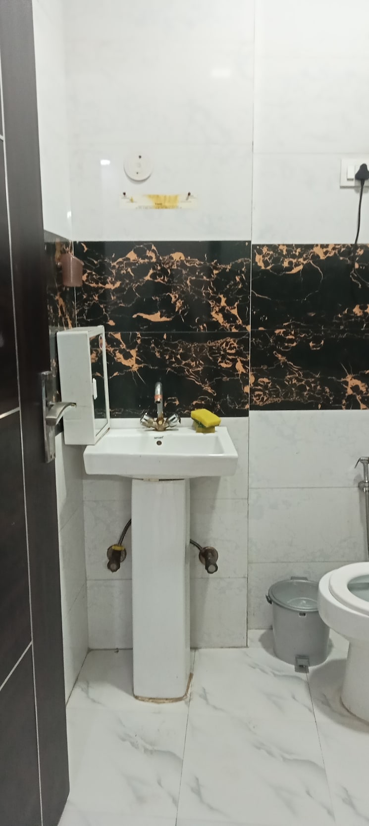 Team Area, panchsheel vihar 2 Bedroom 720 Sq.Ft. Builder Floor In Panchsheel Vihar Delhi 9816731