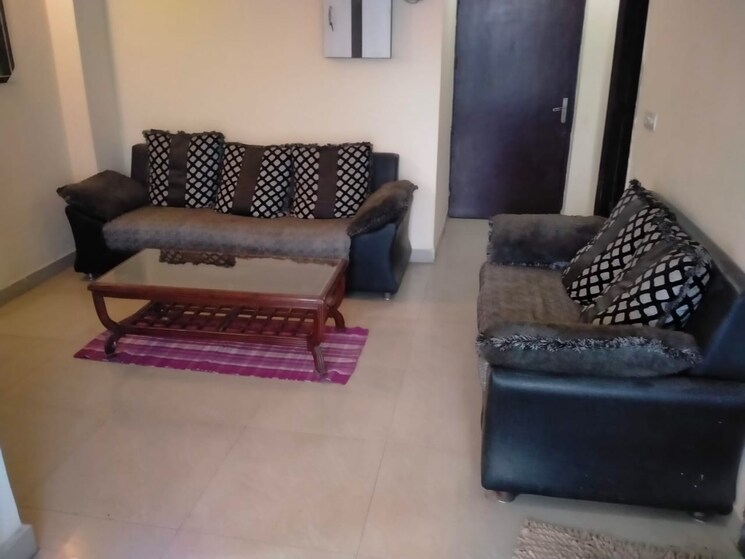 Living Room, gaur-grandeur 3 Bedroom 1739 Sq.Ft. Apartment In Sector 119 Noida 9816821