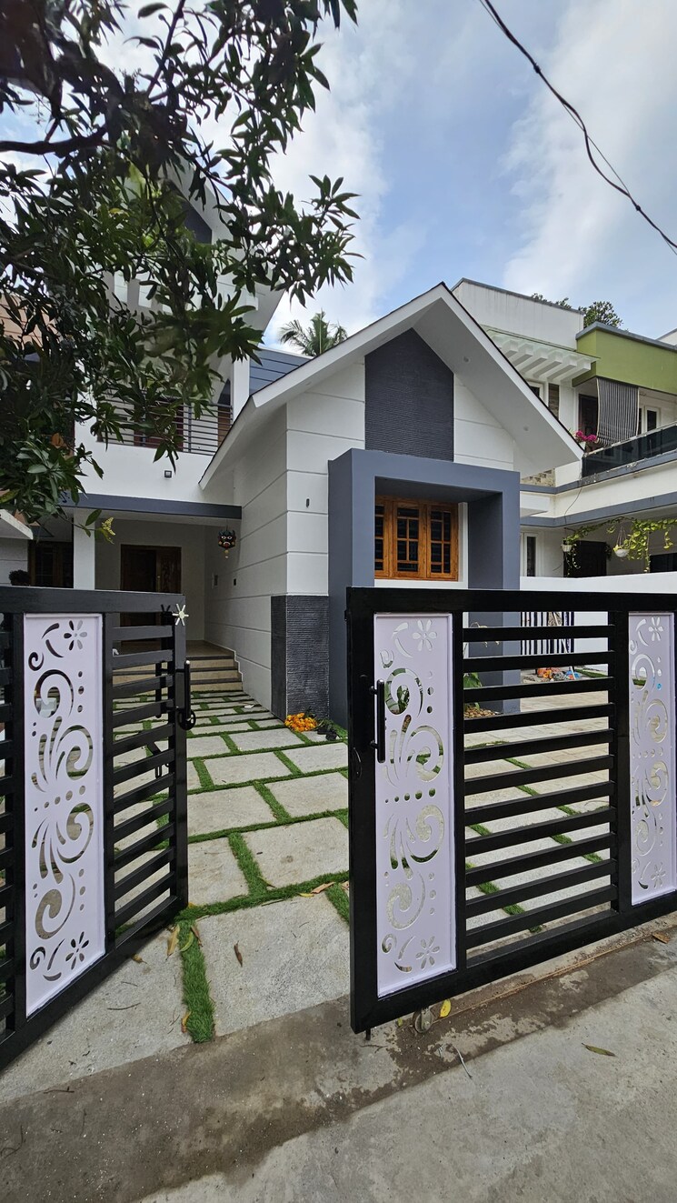 Cover Image, railway colony 3 Bedroom 1200 Sq.Ft. Villa In Railway Colony Palakkad 9816747