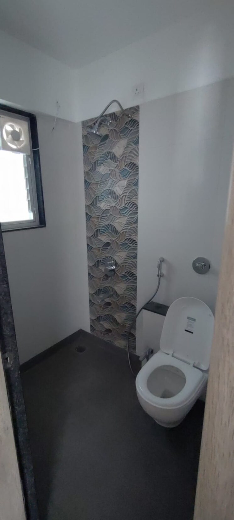 Bathroom, venkatesh-graffiti-elan 2 Bedroom 815 Sq.Ft. Apartment In Keshav Nagar Pune 9816844