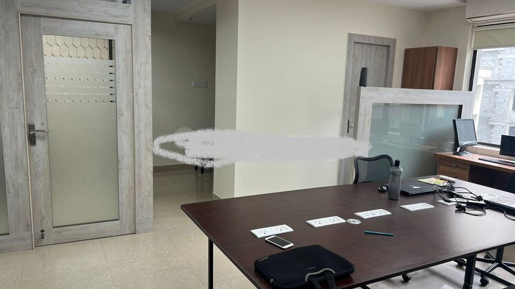 Team Area, sector v Commercial Office Space 1000 Sq.Ft. In Sector V Kolkata 9817292