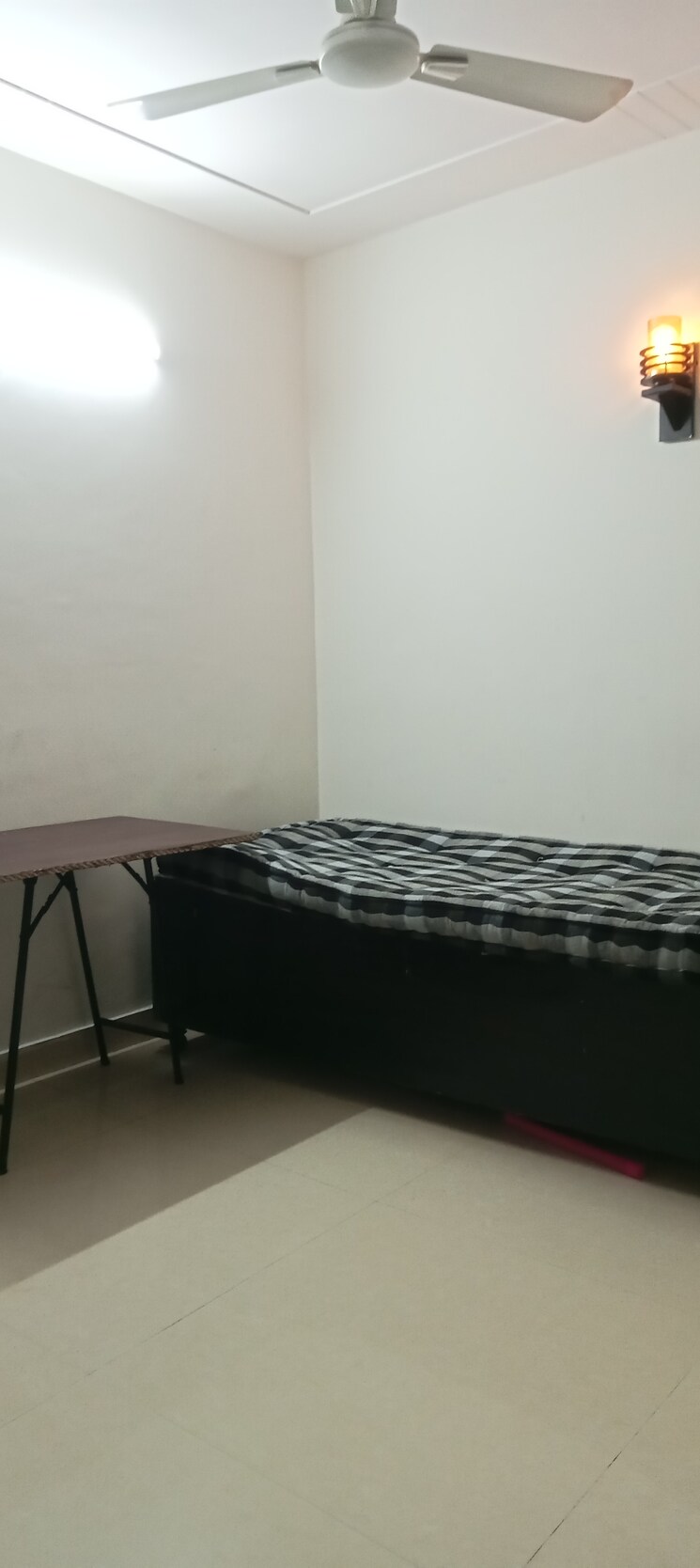 Bedroom, panchsheel vihar 2 Bedroom 700 Sq.Ft. Builder Floor In Panchsheel Vihar Delhi 9817961