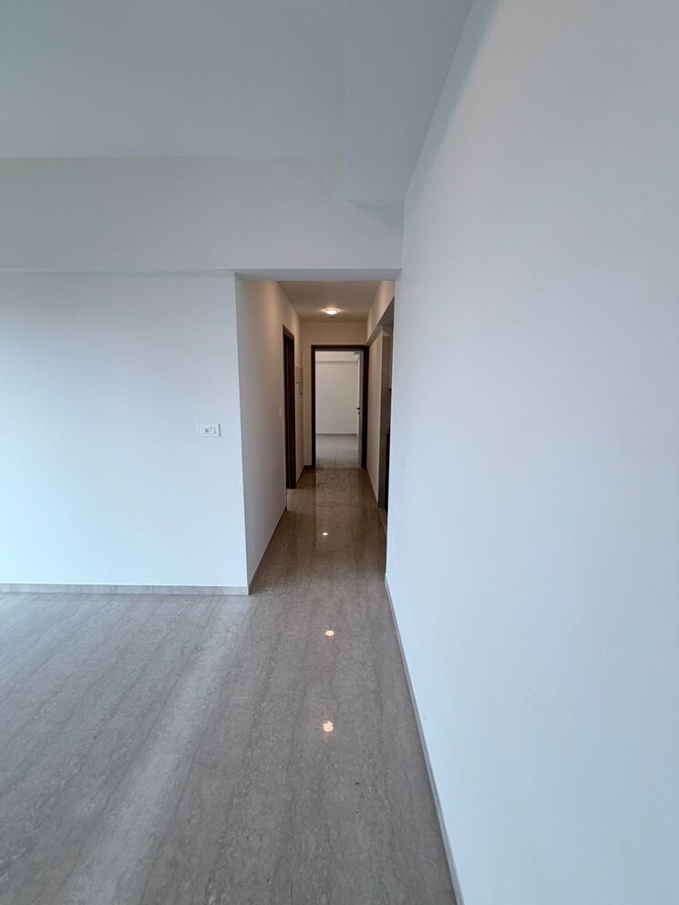 undefined, s-raheja-silver-rock 2 Bedroom 700 Sq.Ft. Apartment In Bandra West Mumbai 9818111