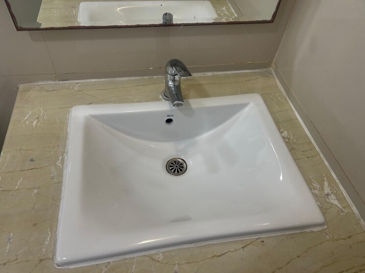 Bathroom, emaar-the-palm-drive-palm-studios 2 Bedroom 1200 Sq.Ft. Apartment In Sector 66 Gurgaon 9818035