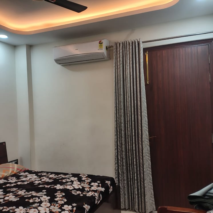 Bedroom, era-redwood-residency 3 Bedroom 1570 Sq.Ft. Apartment In Sector 78 Faridabad 9818055