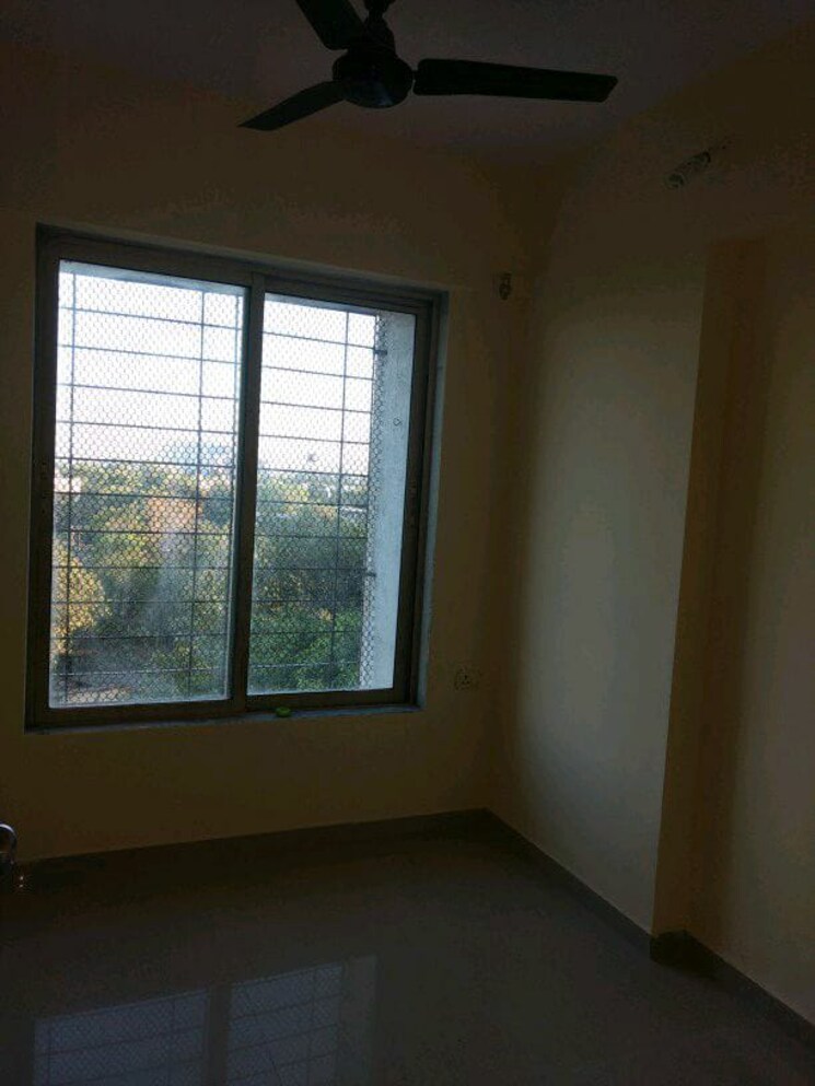 Room, kasarvadavali 2 Bedroom 650 Sq.Ft. Apartment In Kasarvadavali Thane 9818405