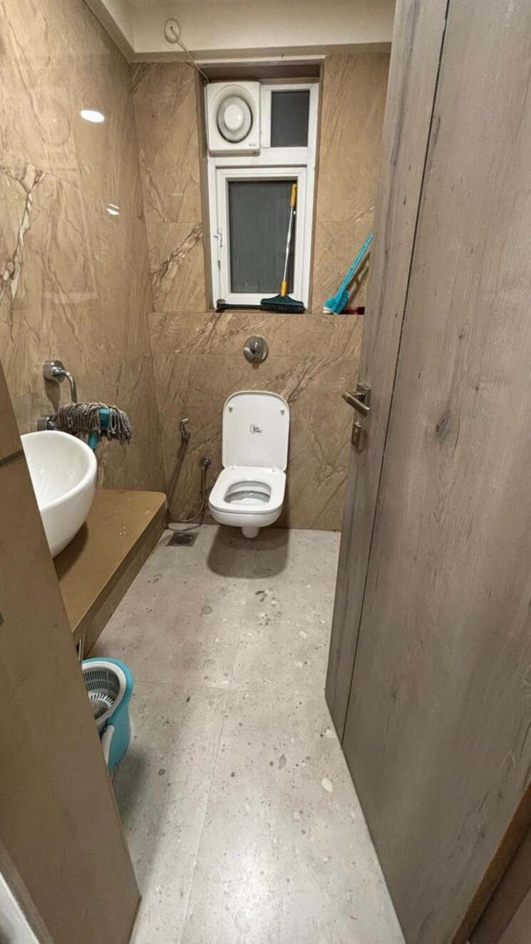 Bathroom, gurukrupa-aagam 1 Bedroom 650 Sq.Ft. Apartment In Ghatkopar East Mumbai 9818463