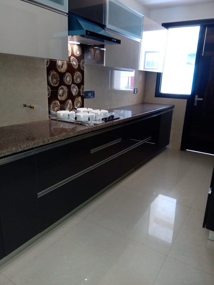 Kitchen, ireo-uptown 3.5 Bedroom 1872 Sq.Ft. Apartment In Sector 66 Gurgaon 9818609