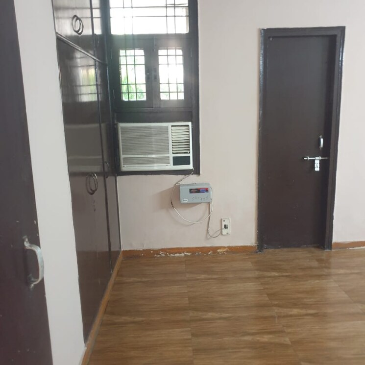 Room, vastu-apartments 4 Bedroom 3000 Sq.Ft. Apartment In Ghata Gurgaon 9819077