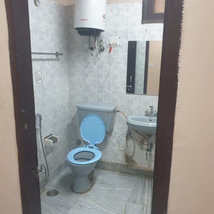 Bathroom, vastu-apartments 4 Bedroom 3000 Sq.Ft. Apartment In Ghata Gurgaon 9819077