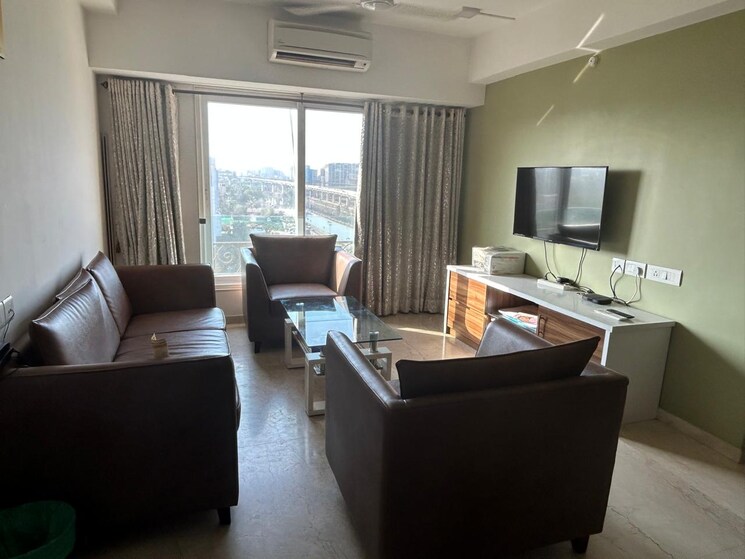Team Area, kanakia-paris 3 Bedroom 1300 Sq.Ft. Apartment In Bandra East Mumbai 9818823