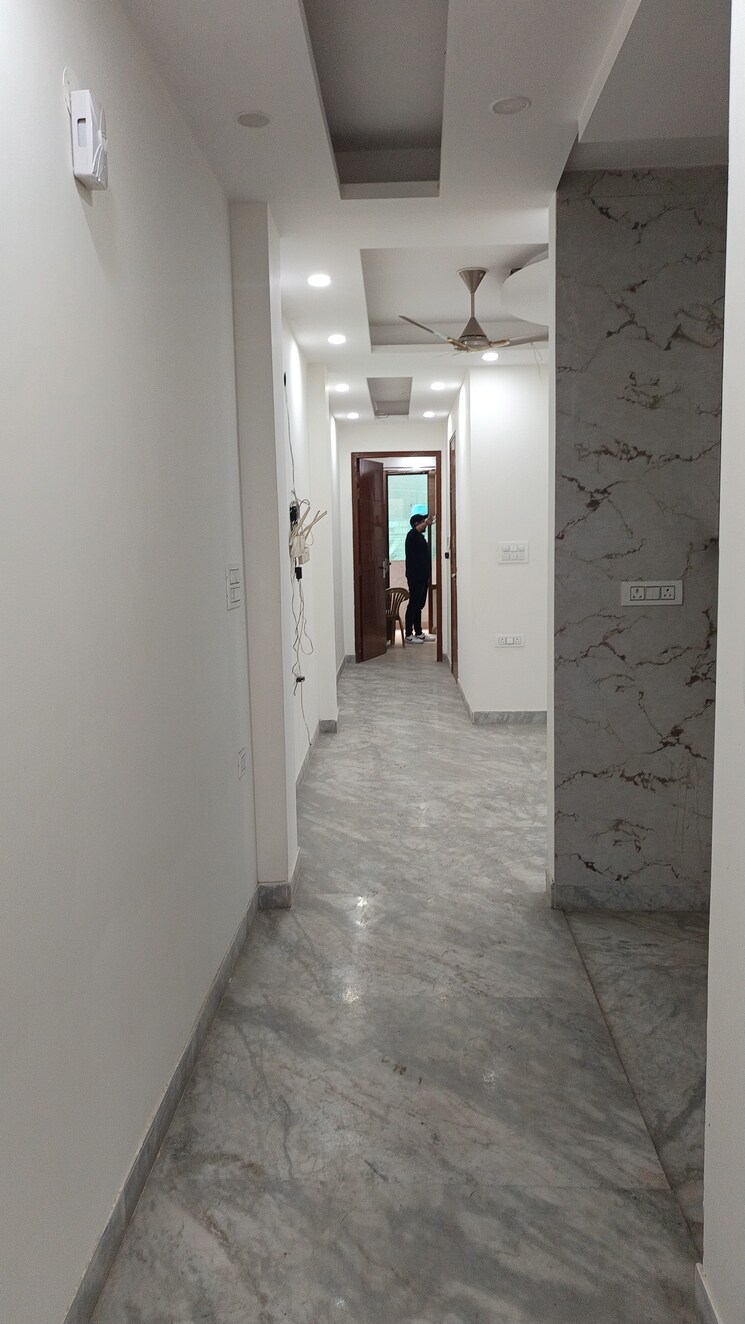 undefined, patel nagar 2 Bedroom 1000 Sq.Ft. Builder Floor In Patel Nagar Delhi 9819138