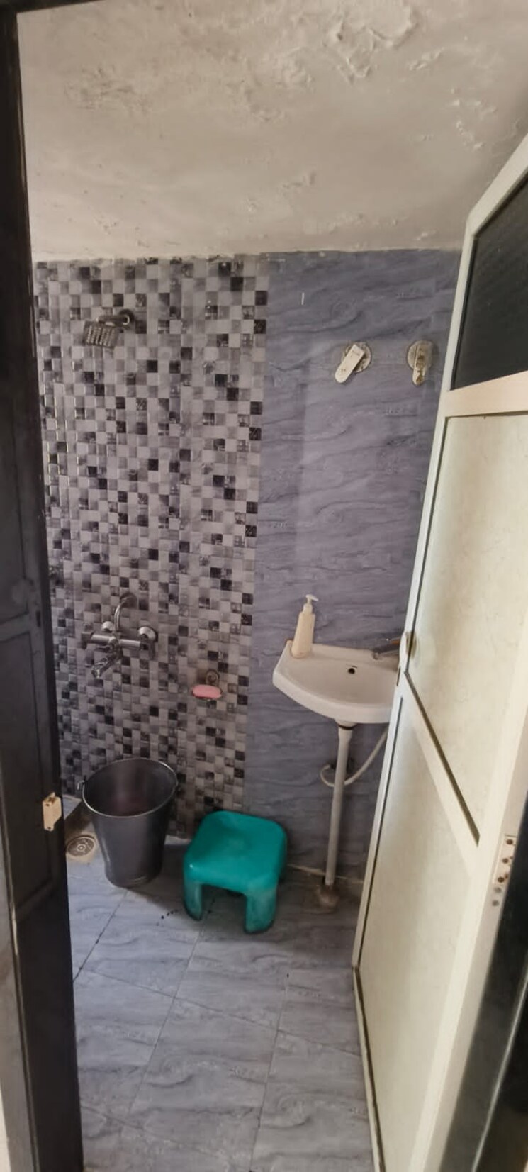 Bathroom, dombivli west Studio 350 Sq.Ft. Apartment In Dombivli West Thane 9819228