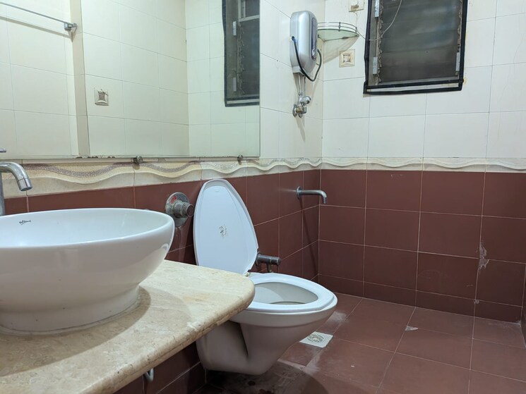 Bathroom, shrishti-synchronicity 3 Bedroom 1470 Sq.Ft. Apartment In Chandivali Mumbai 9819244