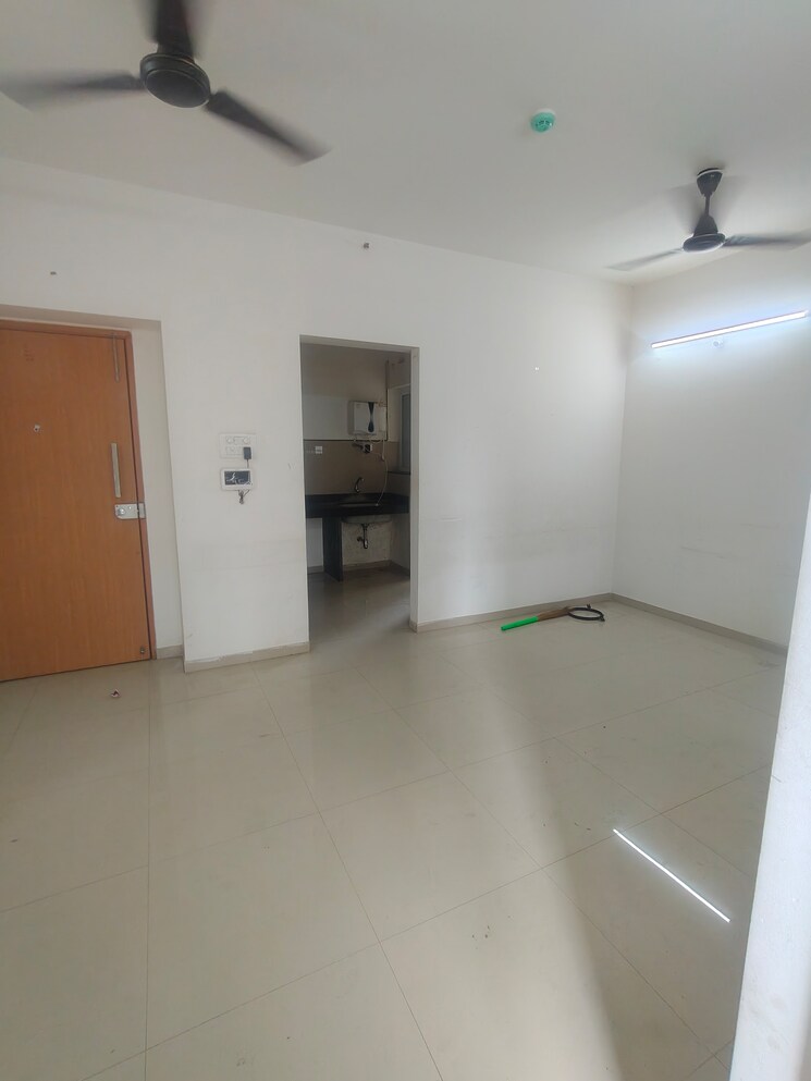 Room, godrej-greens 2 Bedroom 563 Sq.Ft. Apartment In Undri Pune 9819347