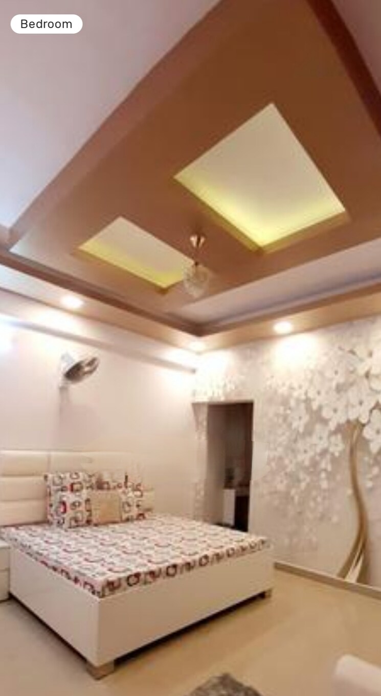 Room, hazratganj 3 Bedroom 2250 Sq.Ft. Apartment In Hazratganj Lucknow 9819470