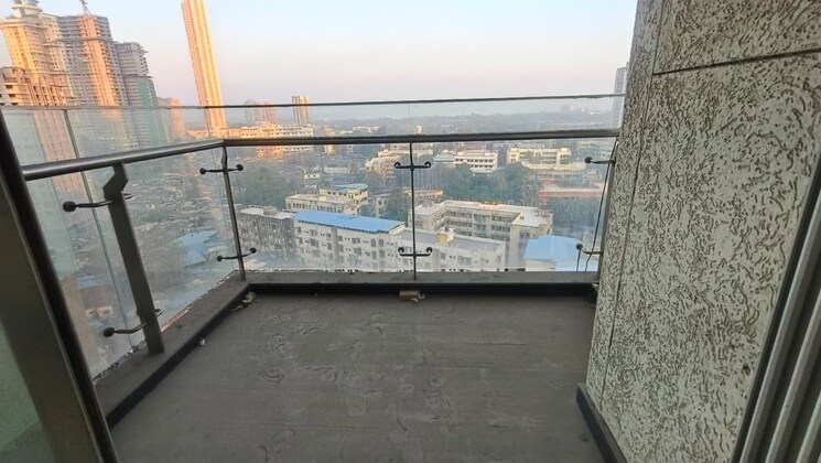 Kitchen, lodha-azzuro 3 Bedroom 1098 Sq.Ft. Apartment In Parel Mumbai 9819440