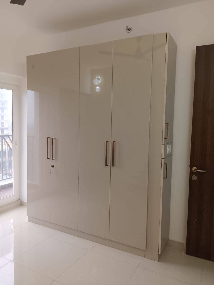 Room, galaxy-north-avenue 2 Bedroom 1060 Sq.Ft. Apartment In Gaur City 1 Greater Noida 9819483