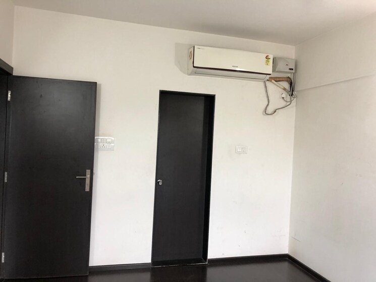 Room, kolte-patil-xenia 1 Bedroom 636 Sq.Ft. Apartment In Kharadi Pune 9819493