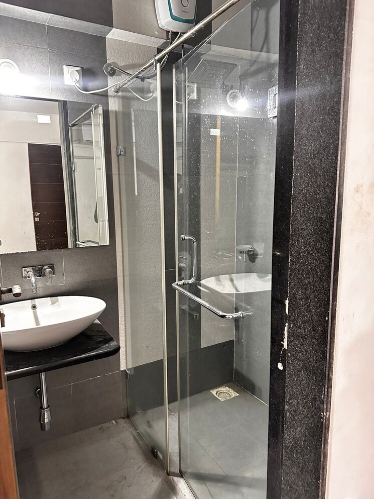 Bathroom, navalakha-ritz 2 Bedroom 747 Sq.Ft. Apartment In Kharadi Pune 9819509