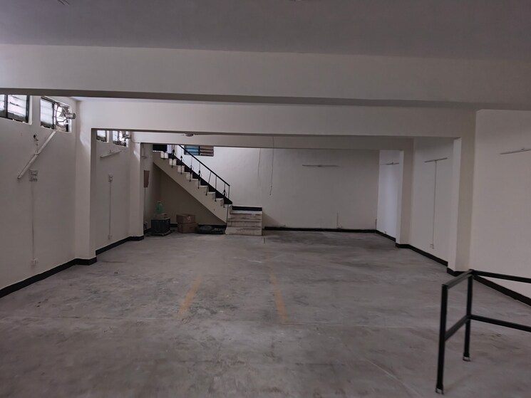 Floor Plan, sector 63 Commercial Warehouse 3000 Sq.Yd. In Sector 63 Noida 9819536