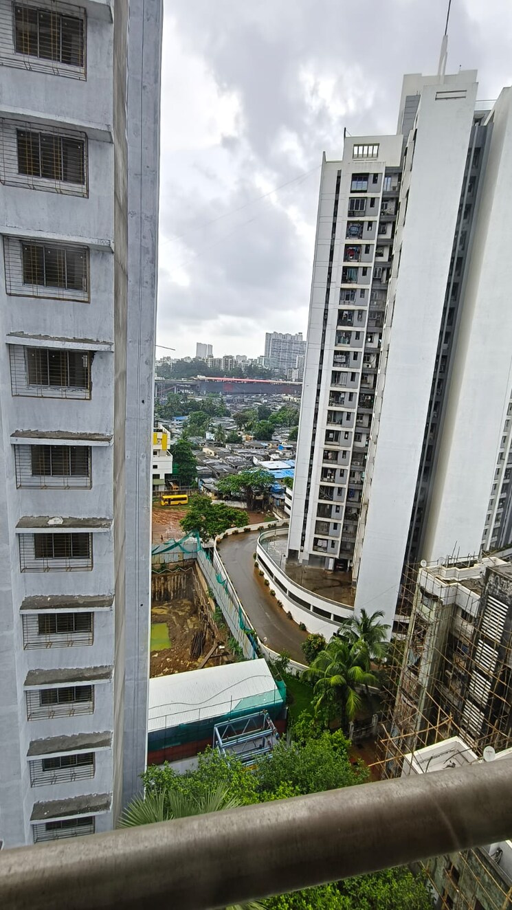 Exterior View, je-and-vee-madhuban 2 Bedroom 704 Sq.Ft. Apartment In Malad East Mumbai 9819546