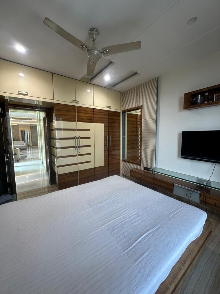 Room, jyoti-sukriti 3 Bedroom 892 Sq.Ft. Apartment In Goregaon East Mumbai 9819563