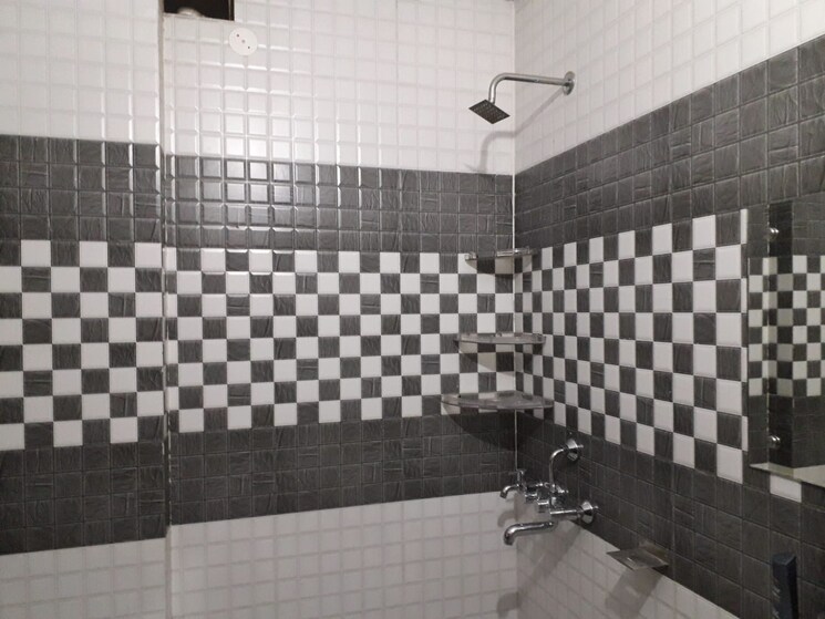 Balcony, sector 51 1 Bedroom 812 Sq.Ft. Builder Floor In Sector 51 Gurgaon 9819574