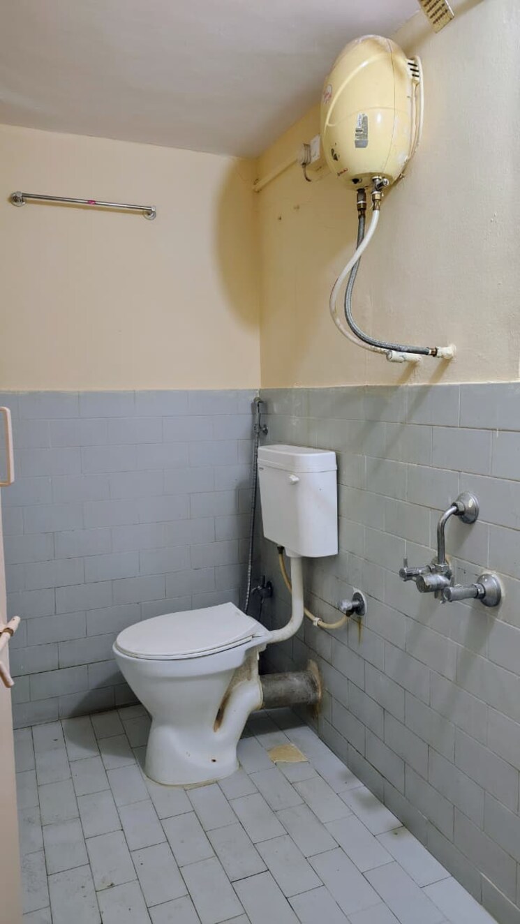 Bathroom, yashodhan-apple-blossom 2 Bedroom 1250 Sq.Ft. Apartment In Bavdhan Pune 9819579