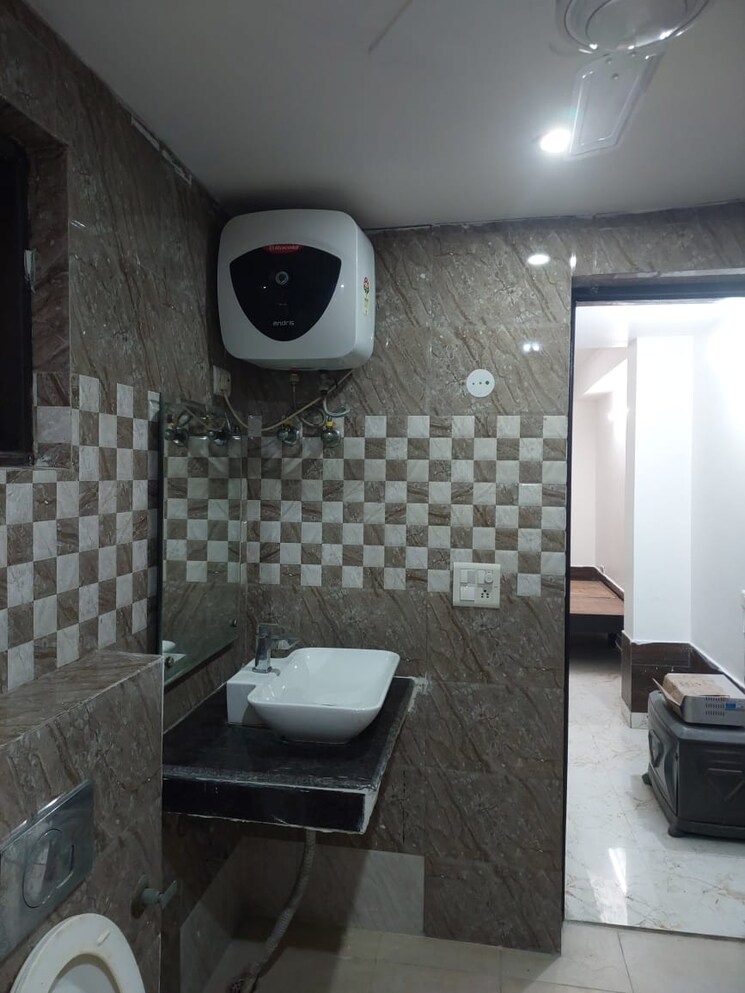 Team Area, sector 46 2 Bedroom 190 Sq.Yd. Builder Floor In Sector 46 Gurgaon 9819613